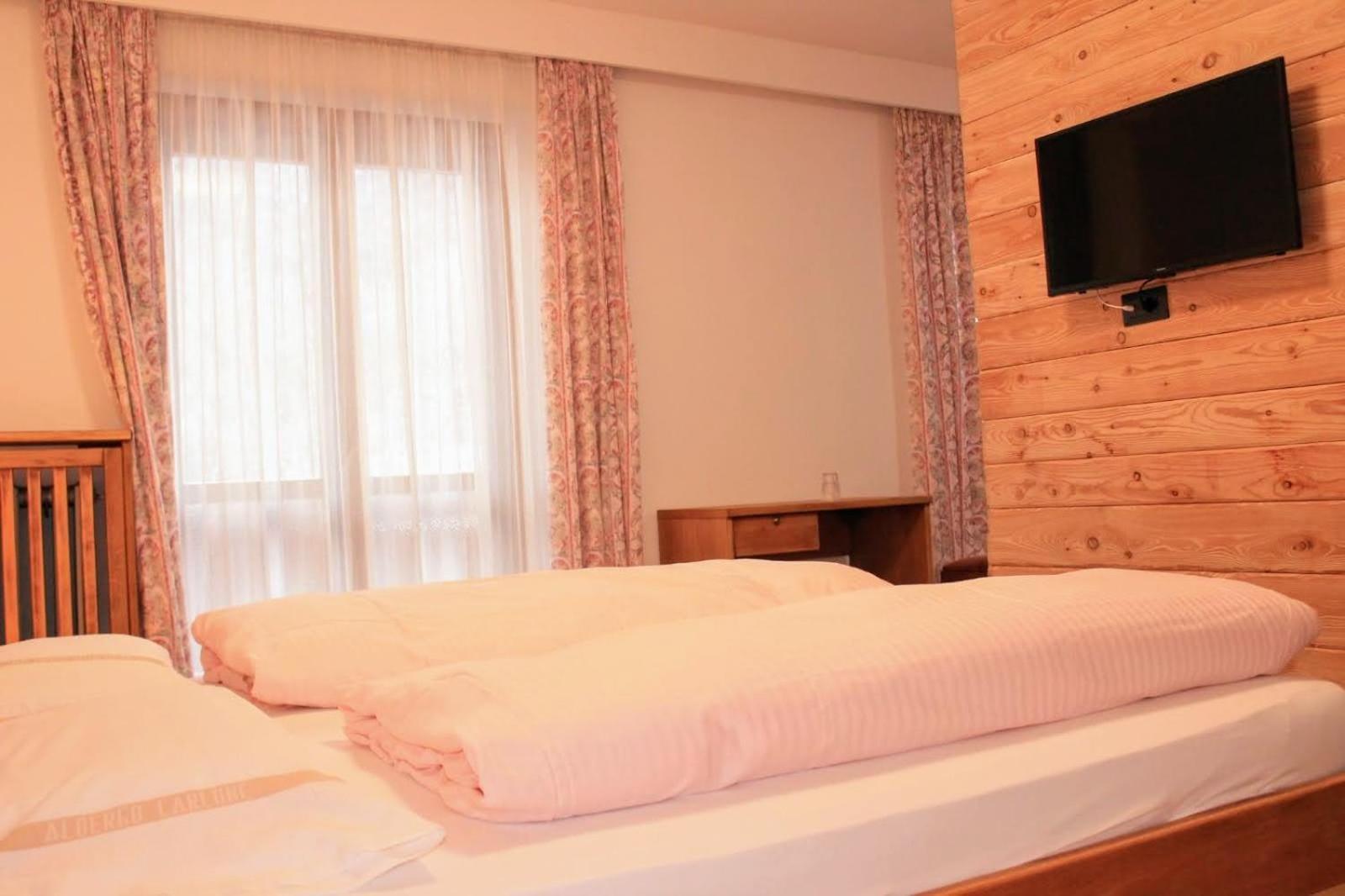 Hotel Carlone Breguzzo Exterior photo